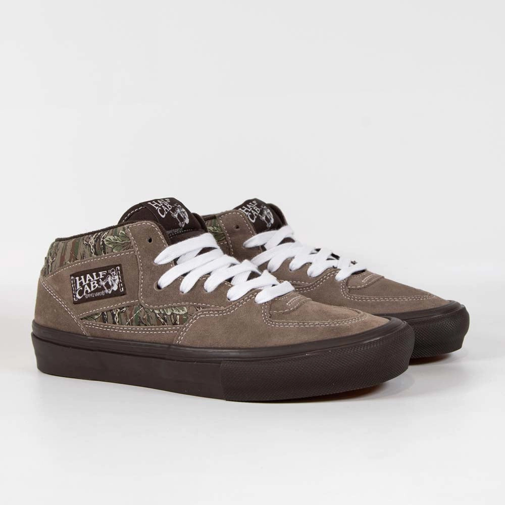 Vans - Pedro Delfino Skate Half Cab '92 Shoes - Brown / Camo Skate 3 Shoes