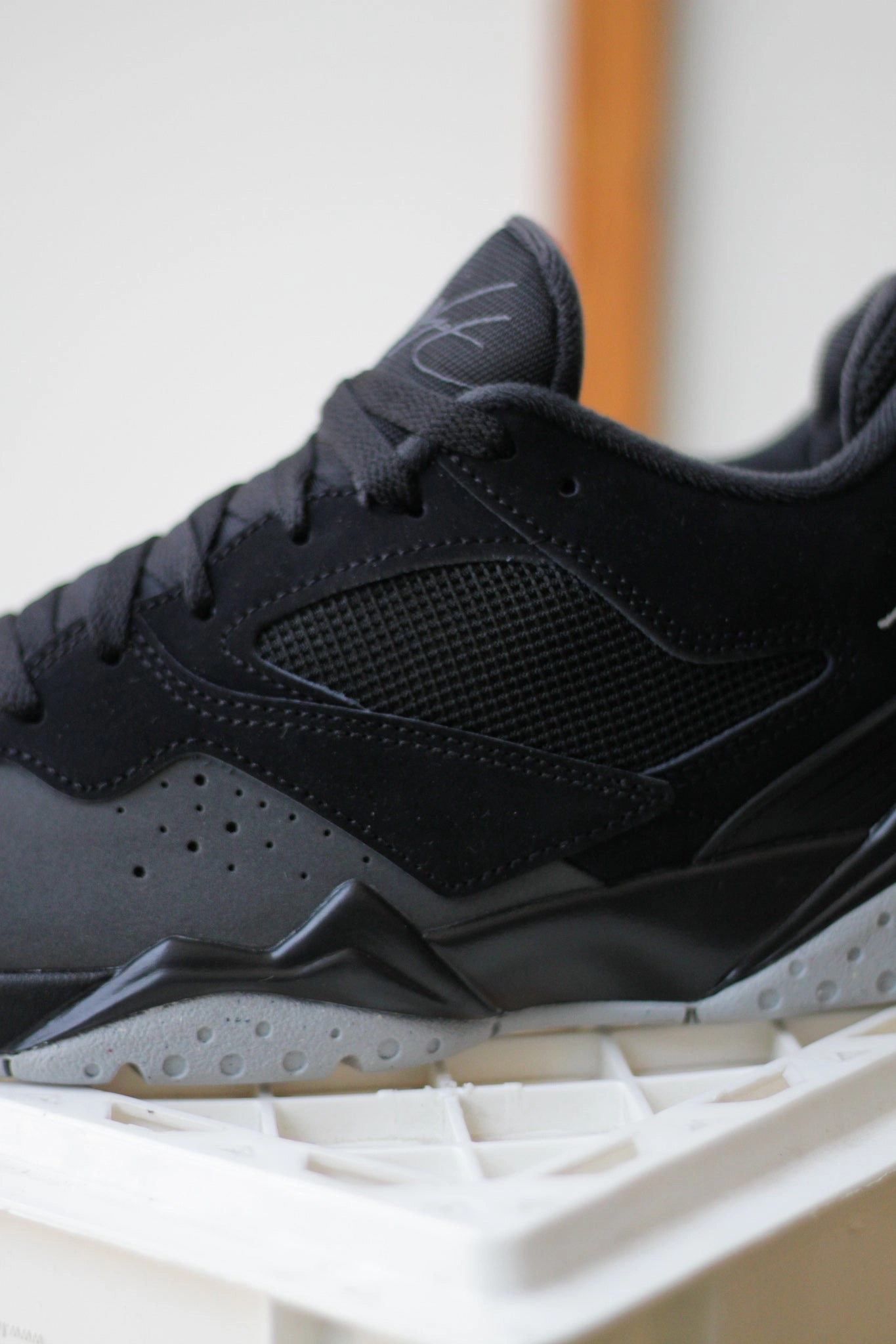 Nike Shoes That Make You Run Faster AIR JORDAN MVP 92 "BLACK/WOLF GREY-ANTHRACITE"