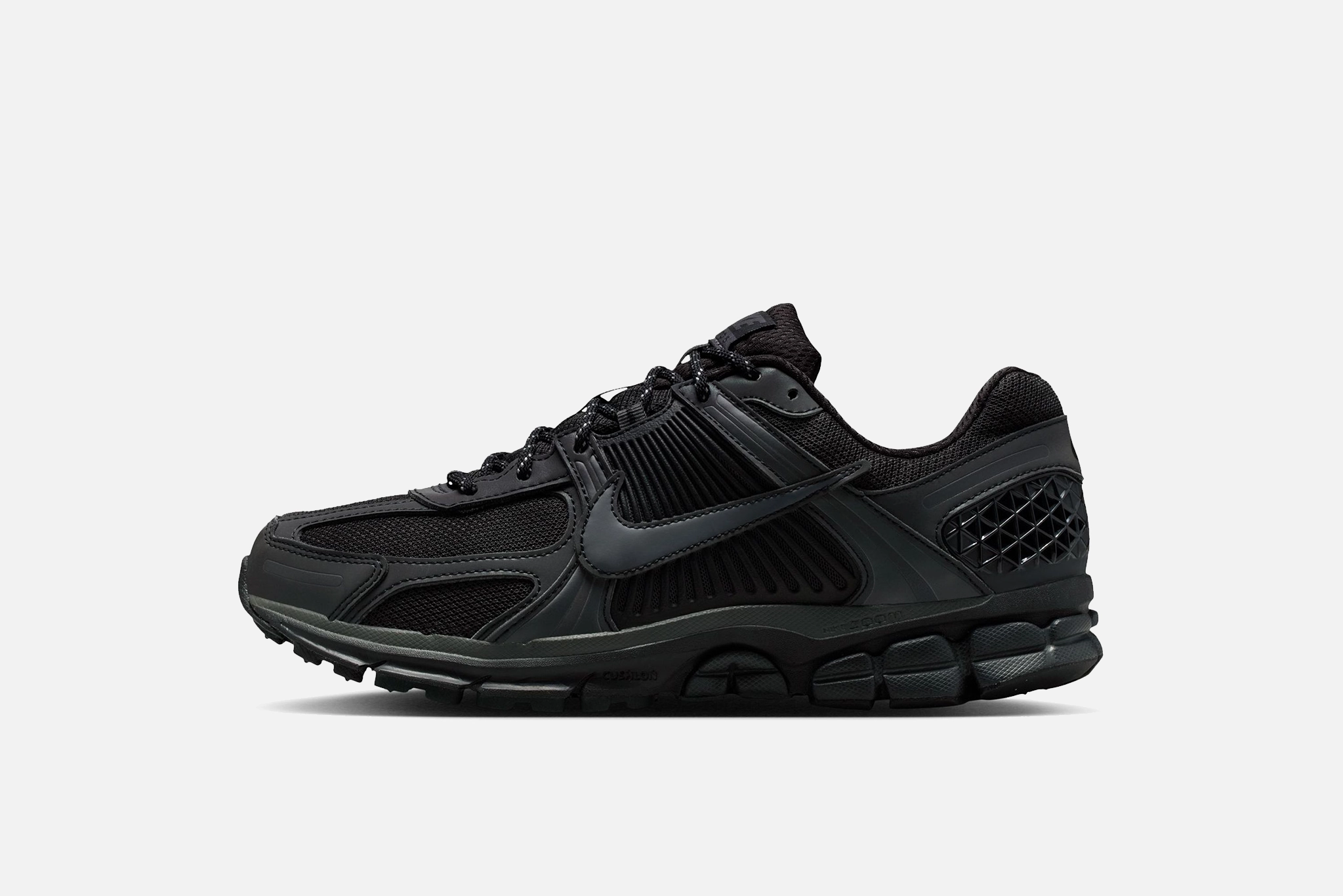 Nike "Vomero 5 SE"  M - Black / Black Anthracite Wide Width Shoes Nike