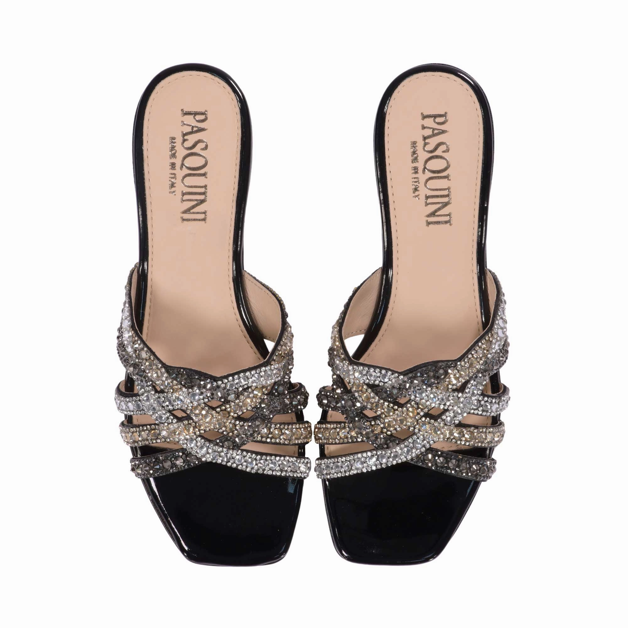 Pasquini Women's Flat Sandal Salvatore Ferragamo Sandals