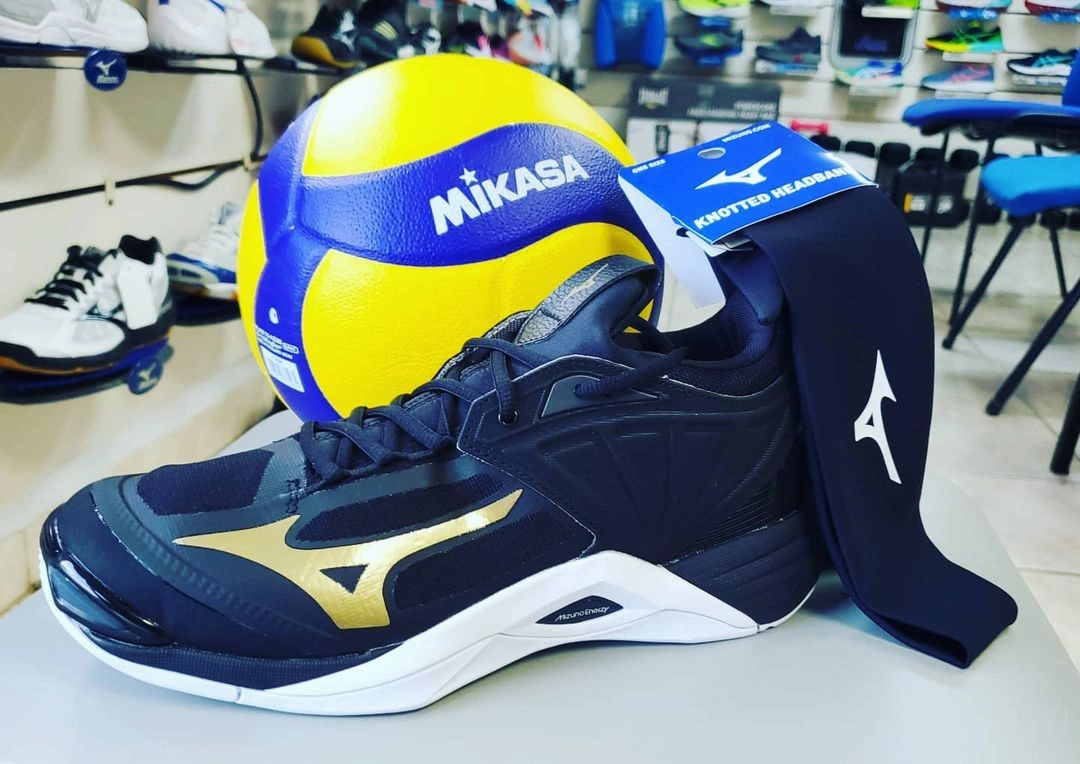 Puma Volleyball Shoes Mizuno Wave Momentum 2 Men's UNISEX Volleyball Shoes