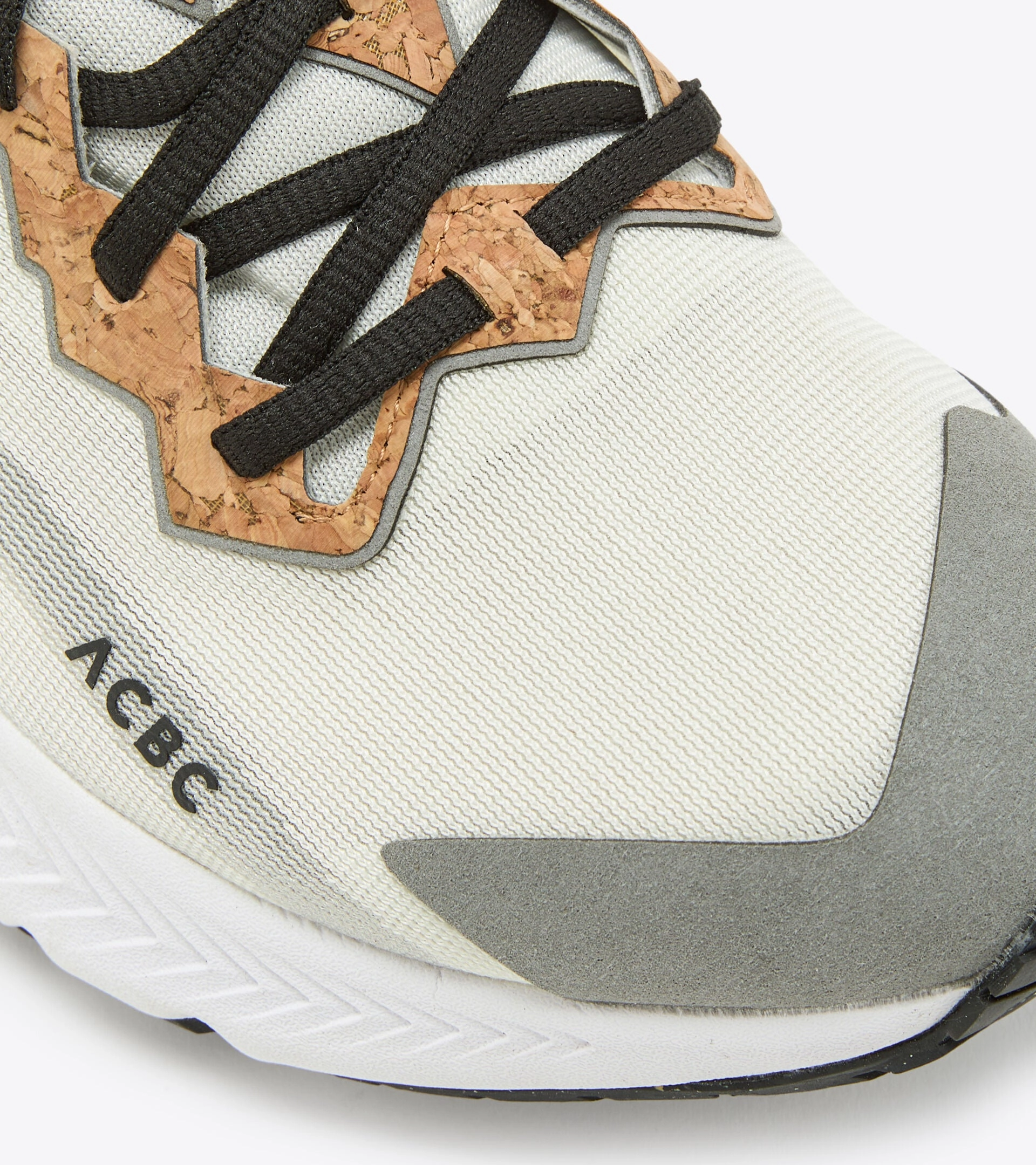 Good Walking And Running Shoes Diadora Mens Mythos Blushield Volo 3 ACBC - White/Gray (101.180127-C3139)