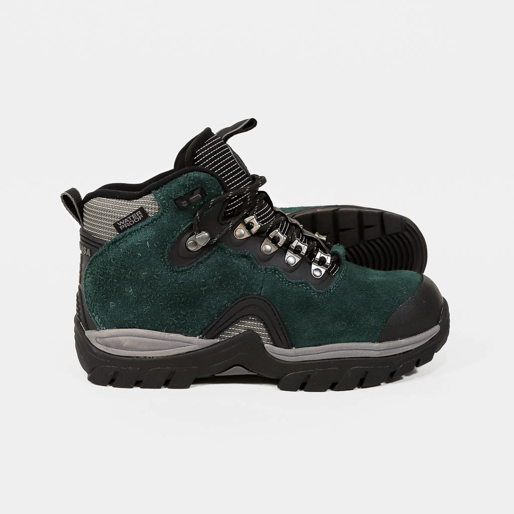 DC Shoes - POP Trading Co. Navigator Shoes - Black / Green Moab 3 Waterproof Hiking Shoes