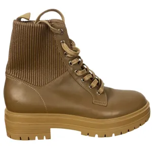 Gianvito Rossi Brand New 845 Caramel Leather Combat Boots 38 Tall Lace Up Combat Boots