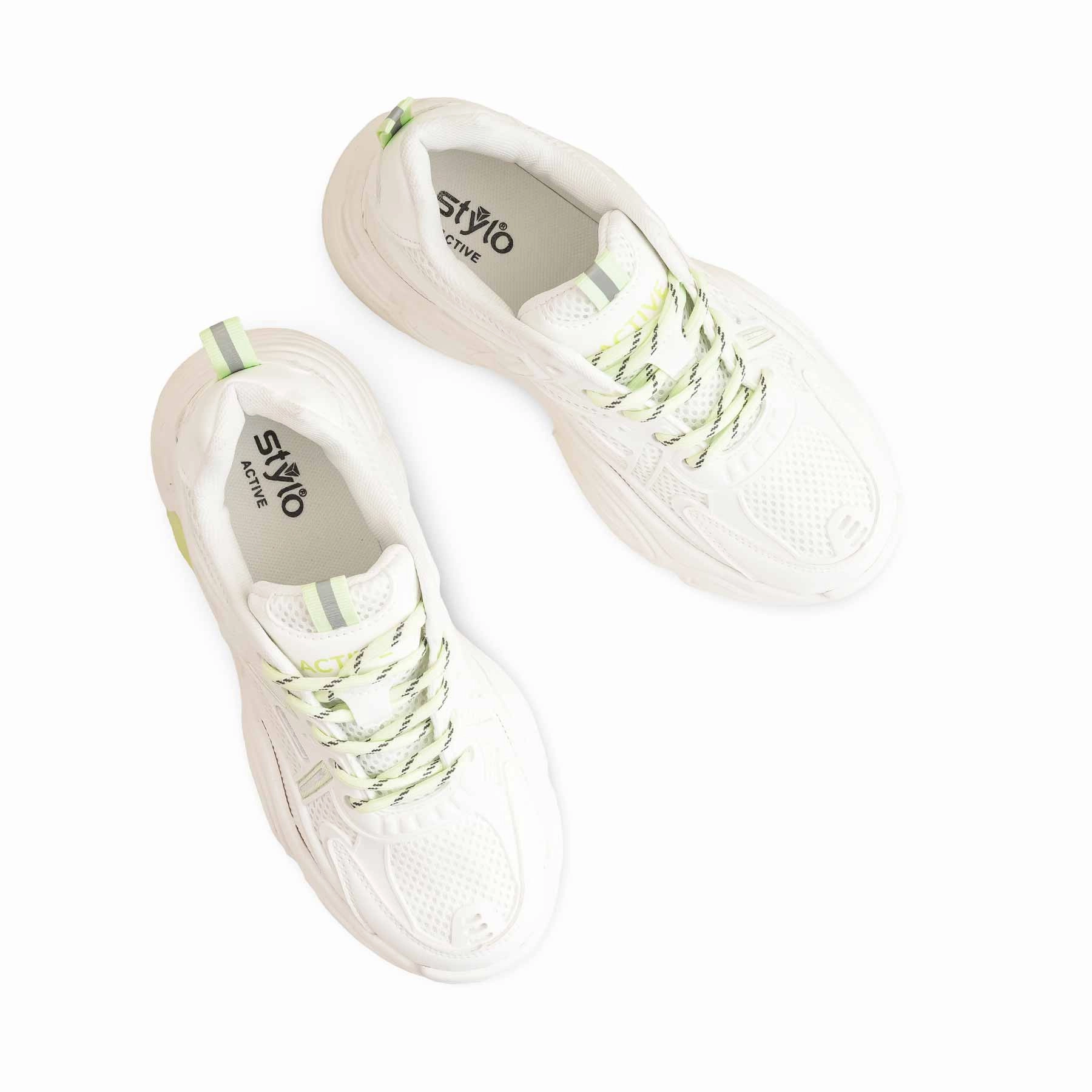 Green Casual Women Sneaker AT7339