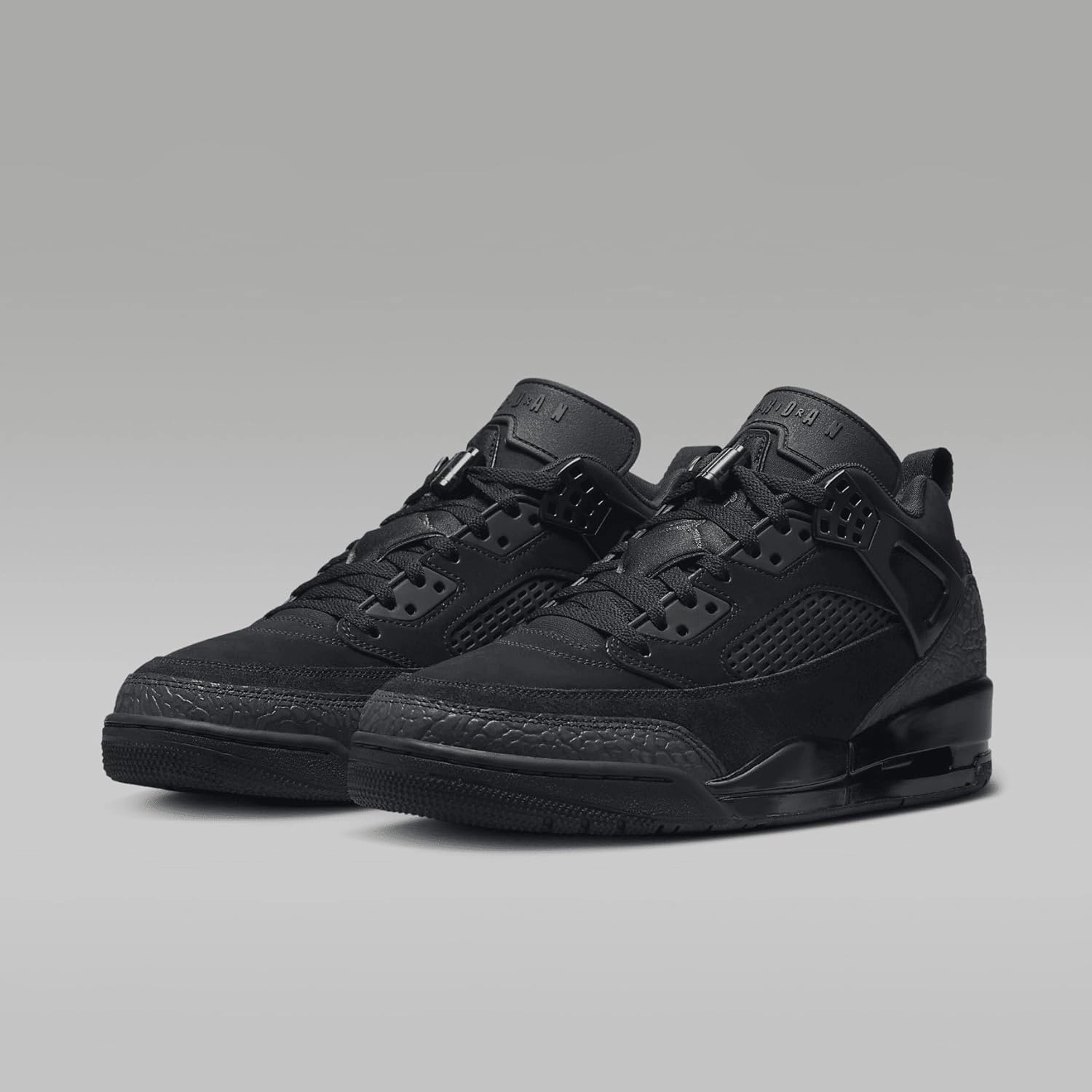 Nike Waterproof Golf Shoes Jordan Spizike Low Men's Shoes (FQ1759-001, Black/Anthracite/Black)