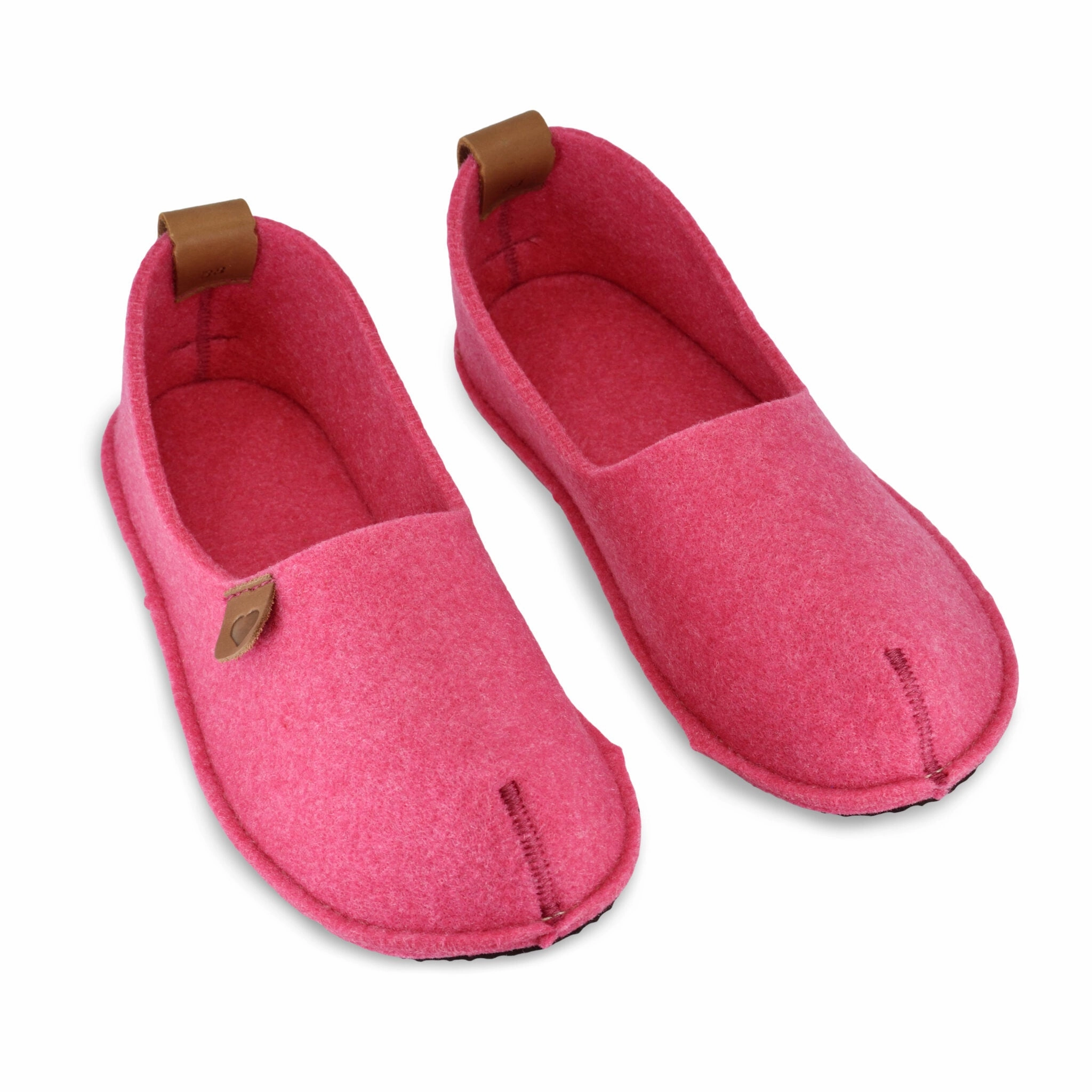 Pink Burberry Slides ko-Toku Slippers Made from Recycled Plastic Bottles - Pink