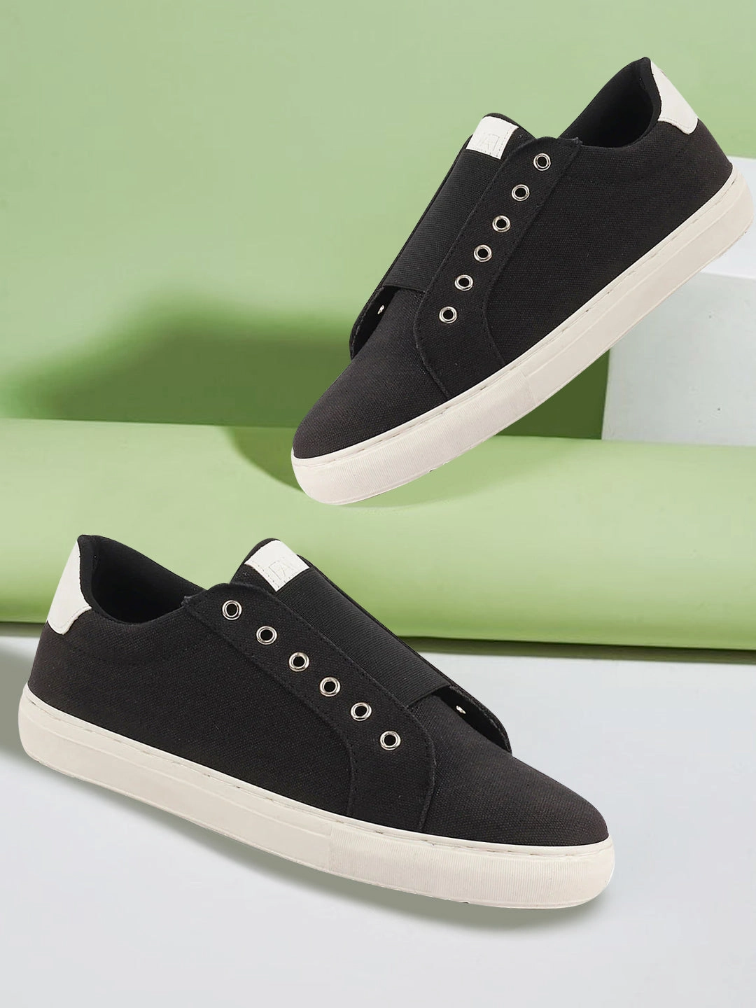 Men Black Elastic Closure Comfort Canvas Denim Slip On Sneaker Shoes Heydude Wendy Slub Canvas Casual Shoes