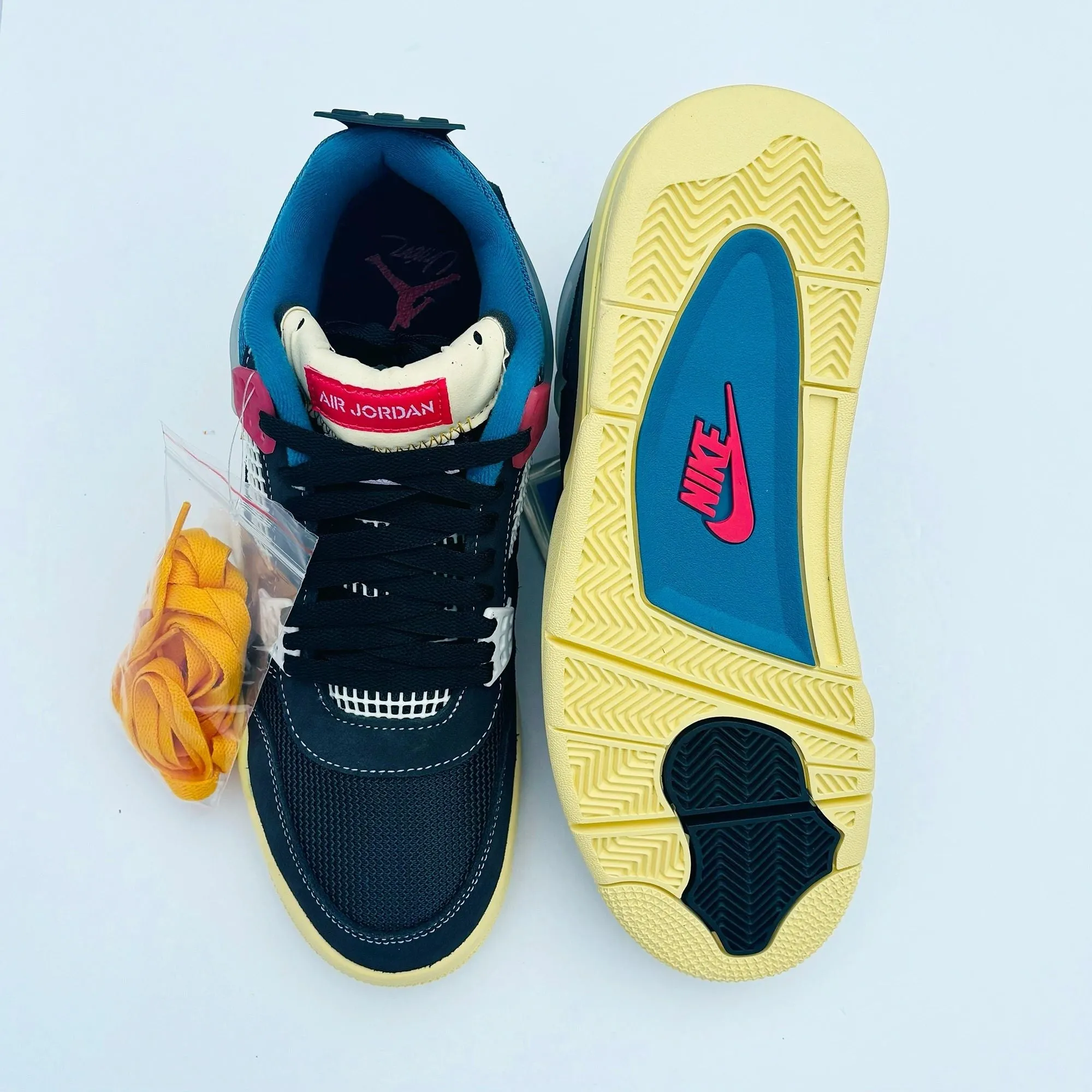 Sneakers With Removable Insoles Nike Air Jordan 4 IV Union Off Noir Black NEW Size 11