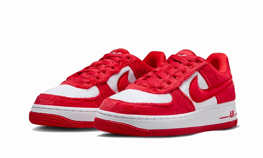 Nike Air Force 1 Low Valentine's Day Fleece (2024) Nike Lifting Shoe