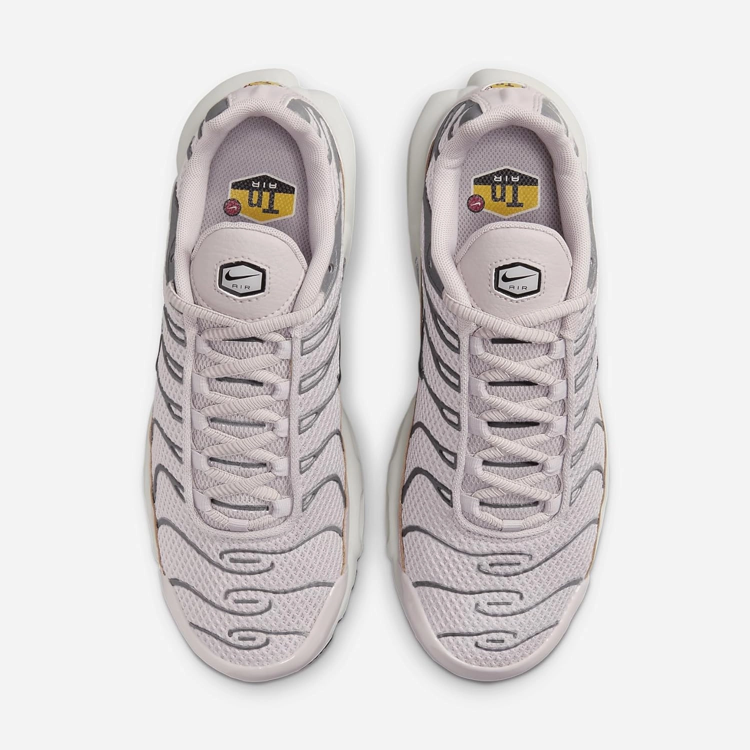 Nike Bo Jackson Tennis Shoes Nike Air Max Plus Women's Shoes (DZ3671-100, White/Black/Picante RED/Citron Pulse)