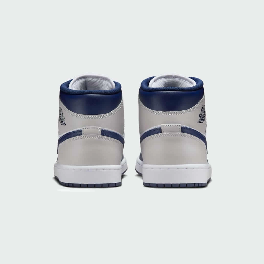 Air Jordan 1 Mid Men's White Basketball Leather Sneakers DQ8426 146 High Top Nike Basketball Shoes