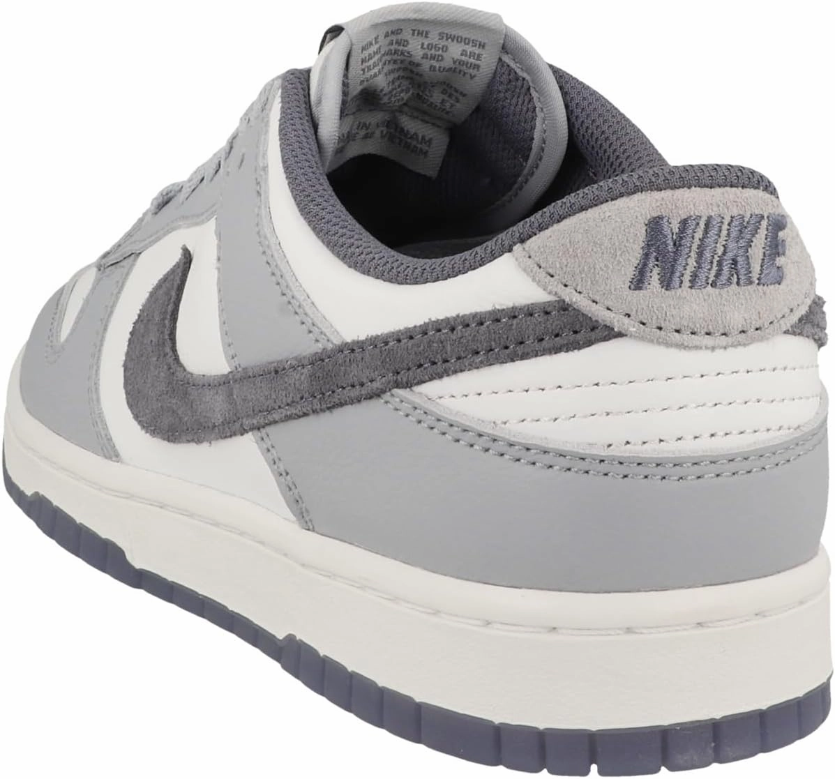 Nike Men's Dunk Low Retro SE Sneakers, White/Light Carbon/Platinum, Size 15 Nike Low Retro Shoes