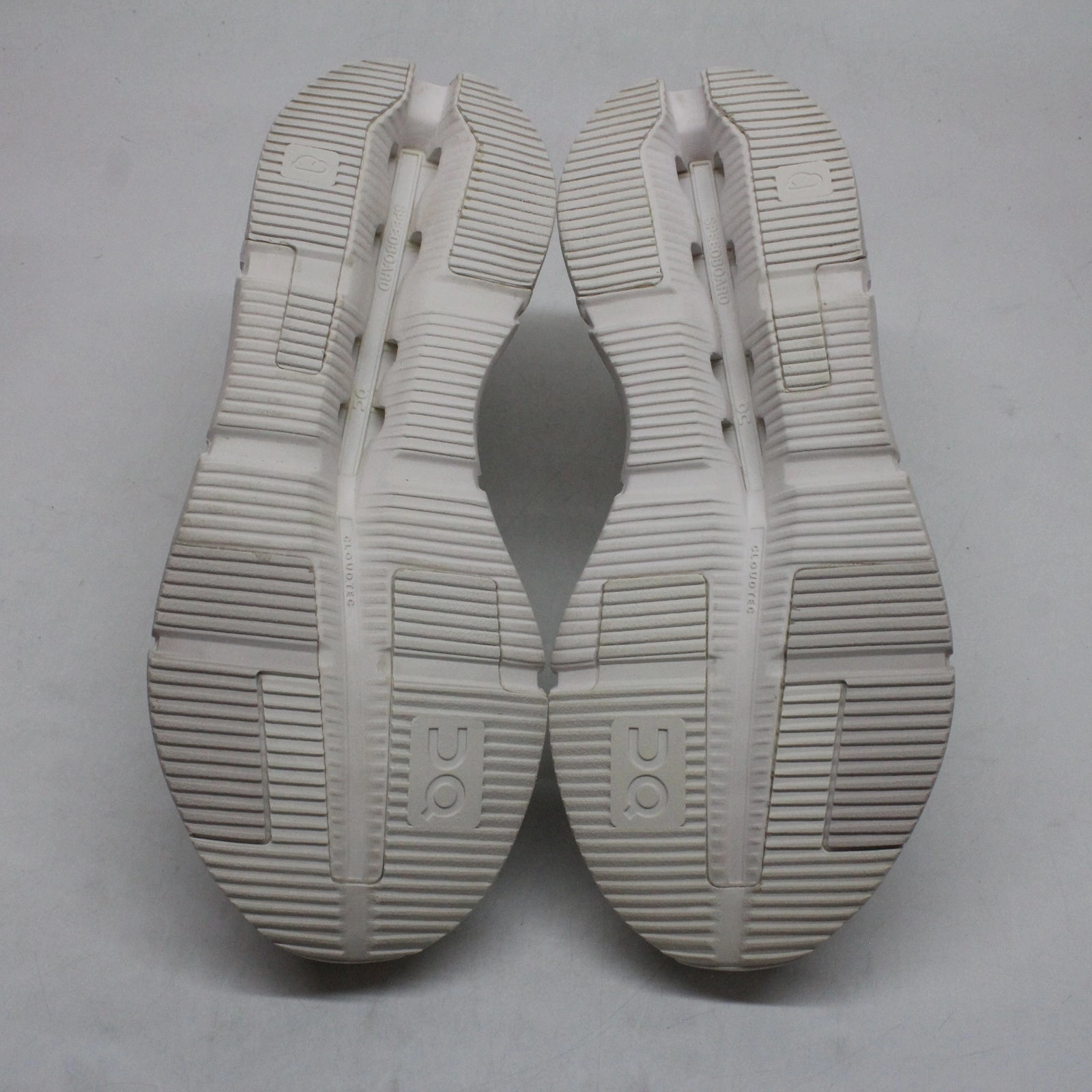 Running Shoes Overpronation On Cloudnova 2 Textile Synthetic Men's All White Fashion Trainers - UK 9 - US 9.5 Men - EU 43