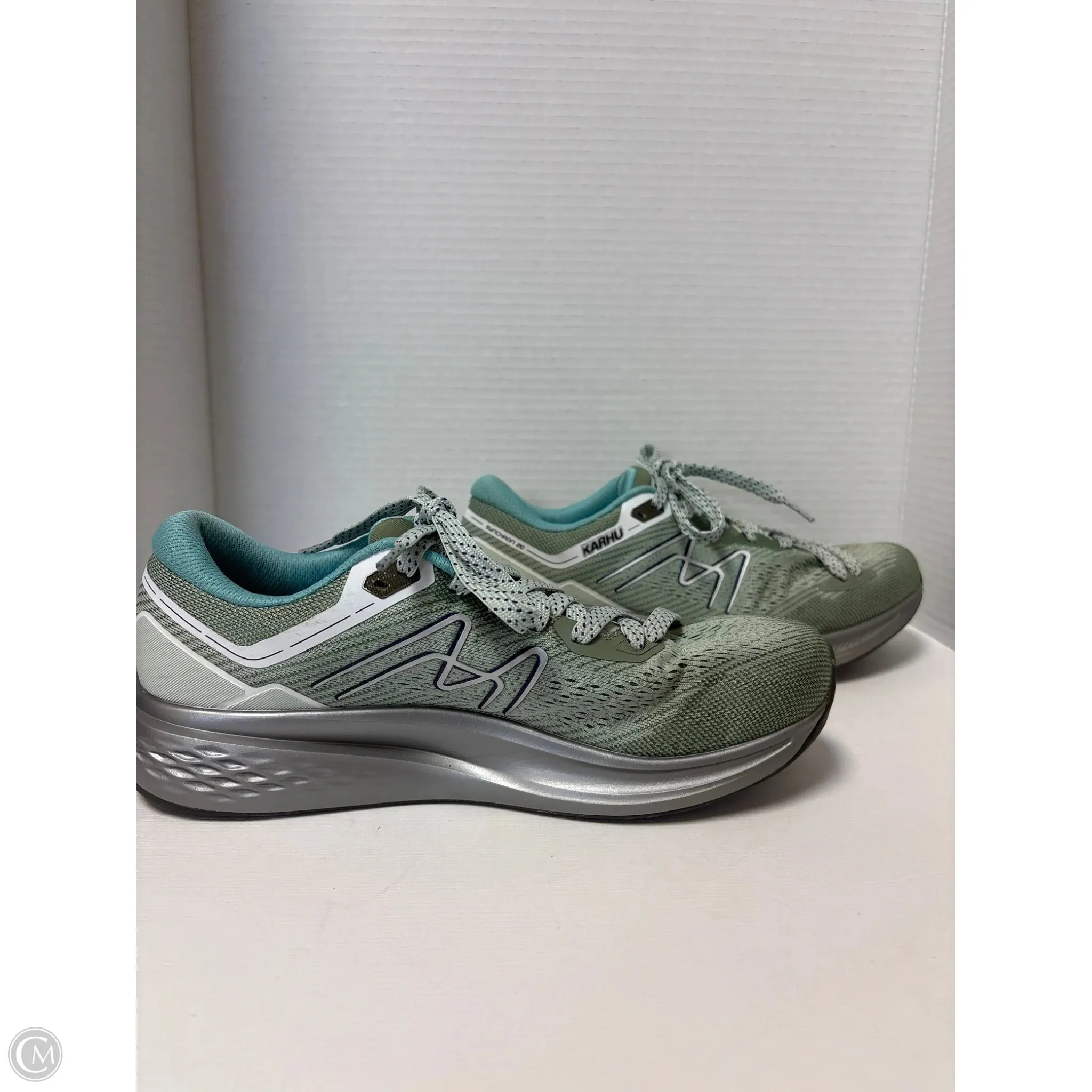 Shoes Athletic By Clothes Mentor In Green, Size: 9.5 Bodega Sneakers