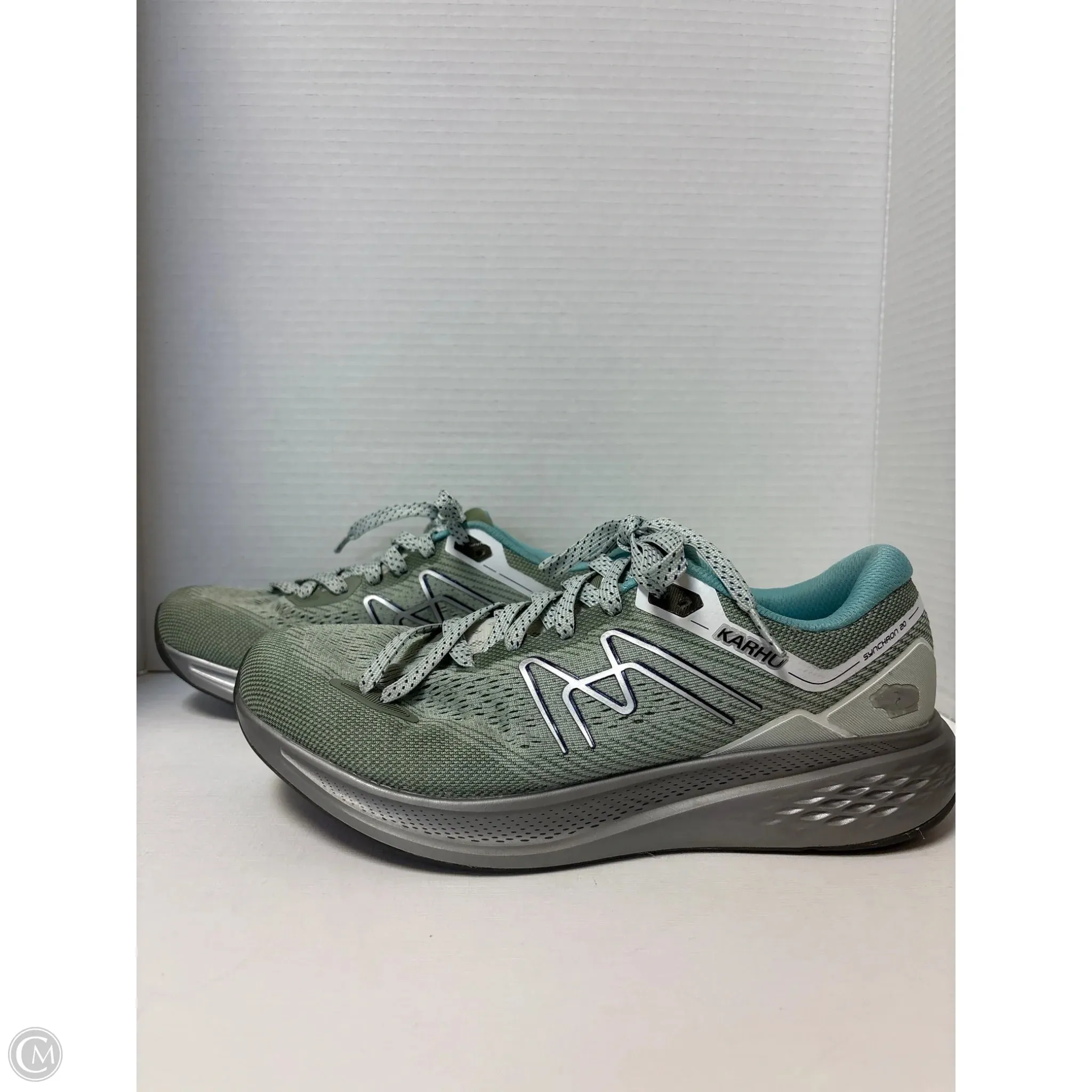 Shoes Athletic By Clothes Mentor In Green, Size: 9.5 Vince Blair Sneakers