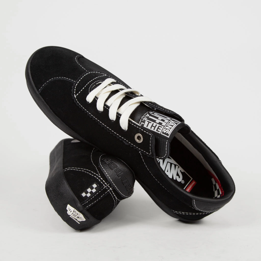 Broken Skate Vans - Helena Long Skate Sport Shoes - Black / Marshmallow