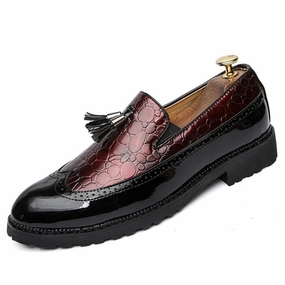 Waterproof Snow Shoes Men Dress Shoes Men Driving Shoes Business Wedding Shoes Male Slip On Formal Shoes Pointed Toe Moccasins Loafers Leather Oxfords