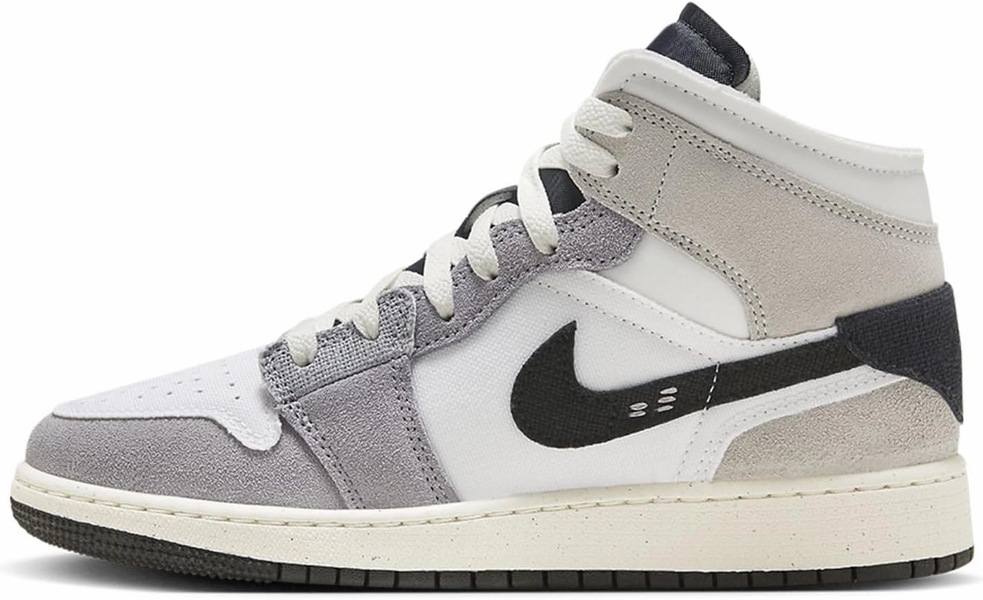 Nike Unisex-Child Modern Nike Brand Shoes