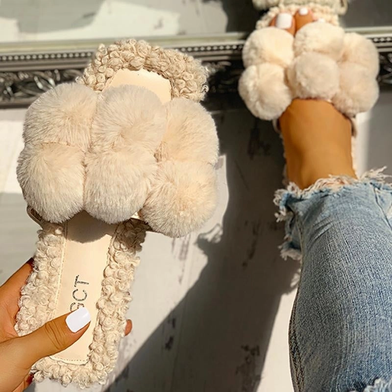 Elegant Sandals Fashion Women Villus Fluffy Casual Flat Sandals
