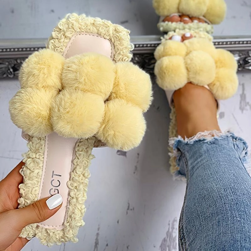 All Inclusive Resorts Fashion Women Villus Fluffy Casual Flat Sandals