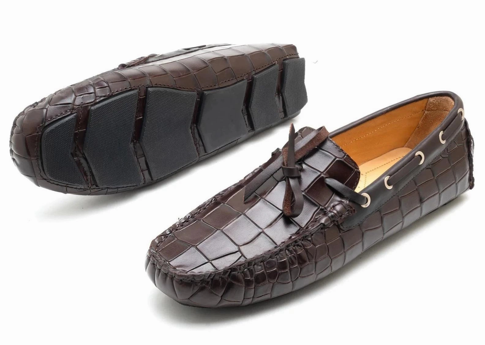 Hiking Shoes Versus Boots PADULA LOAFERS
