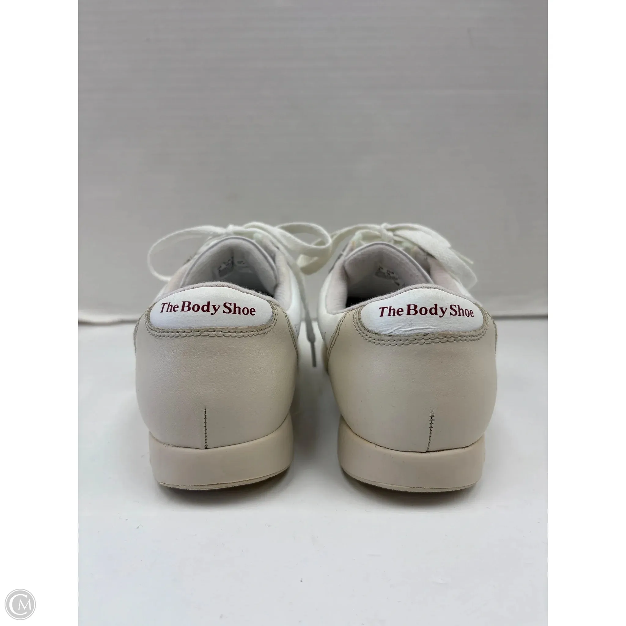 Shoes Athletic By Hush Puppies In White, Size: 8 Trimp Sneakers