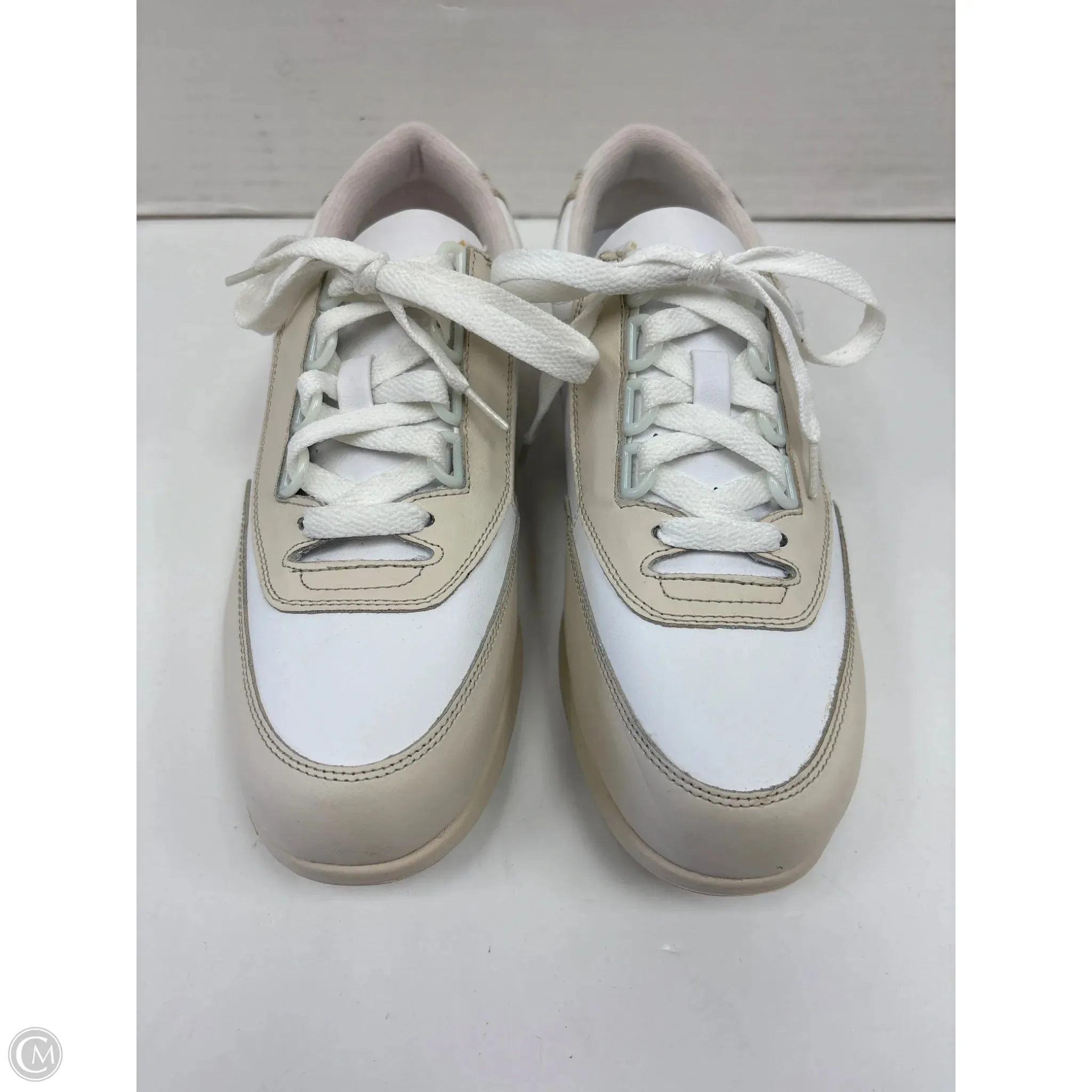 Shoes Athletic By Hush Puppies In White, Size: 8 Keen Sneakers