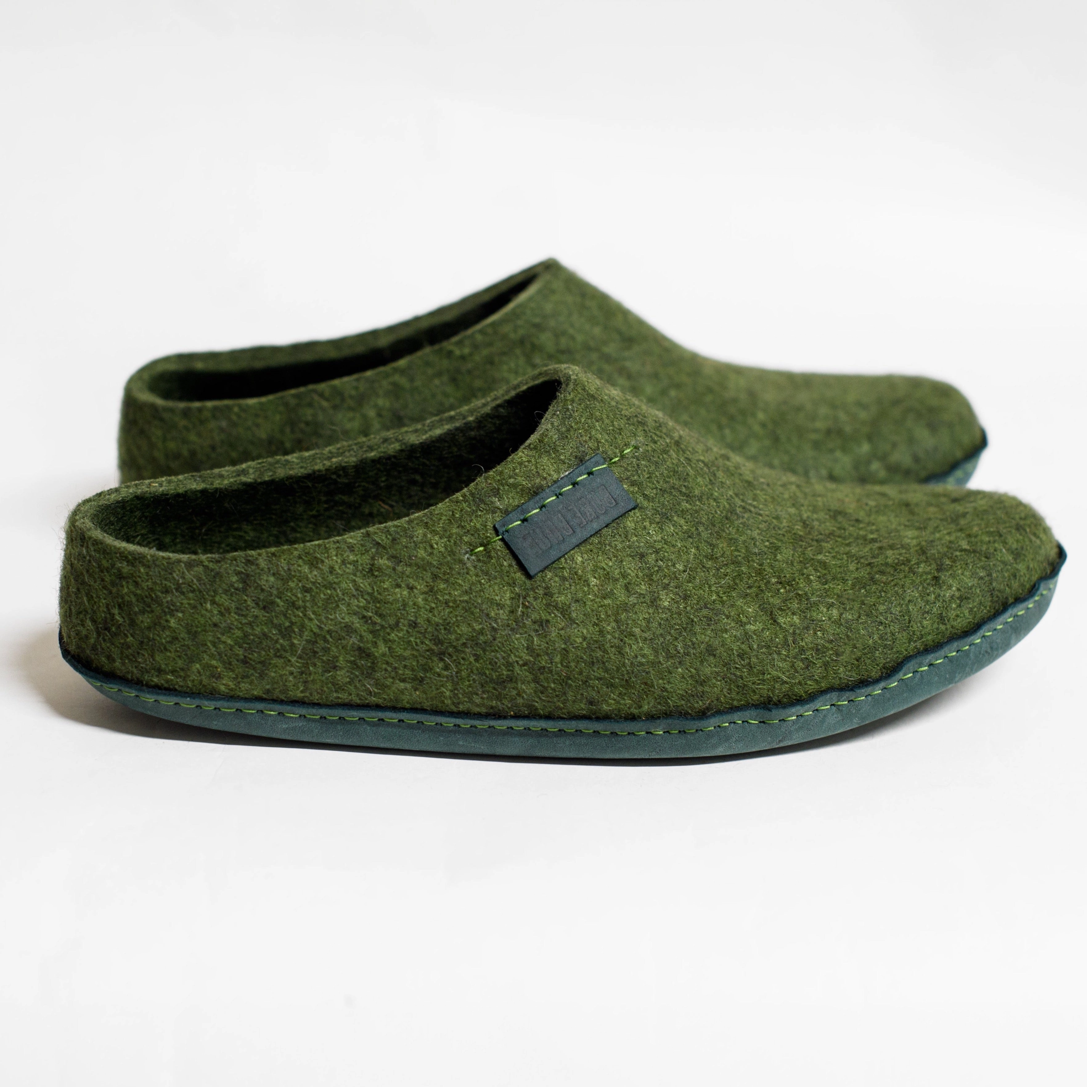 Dragon Feet Slippers Slip-On Slippers SEMI-V Dark Olive