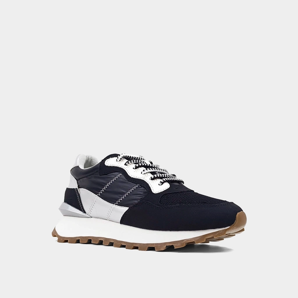 PHOEBE Sneakers With Dresses