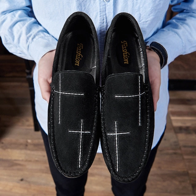 Spring Summer NEW Men's Loafers Comfortable Flat Casual Shoes Men Breathable Slip-On Soft Leather Driving Shoes Moccasins