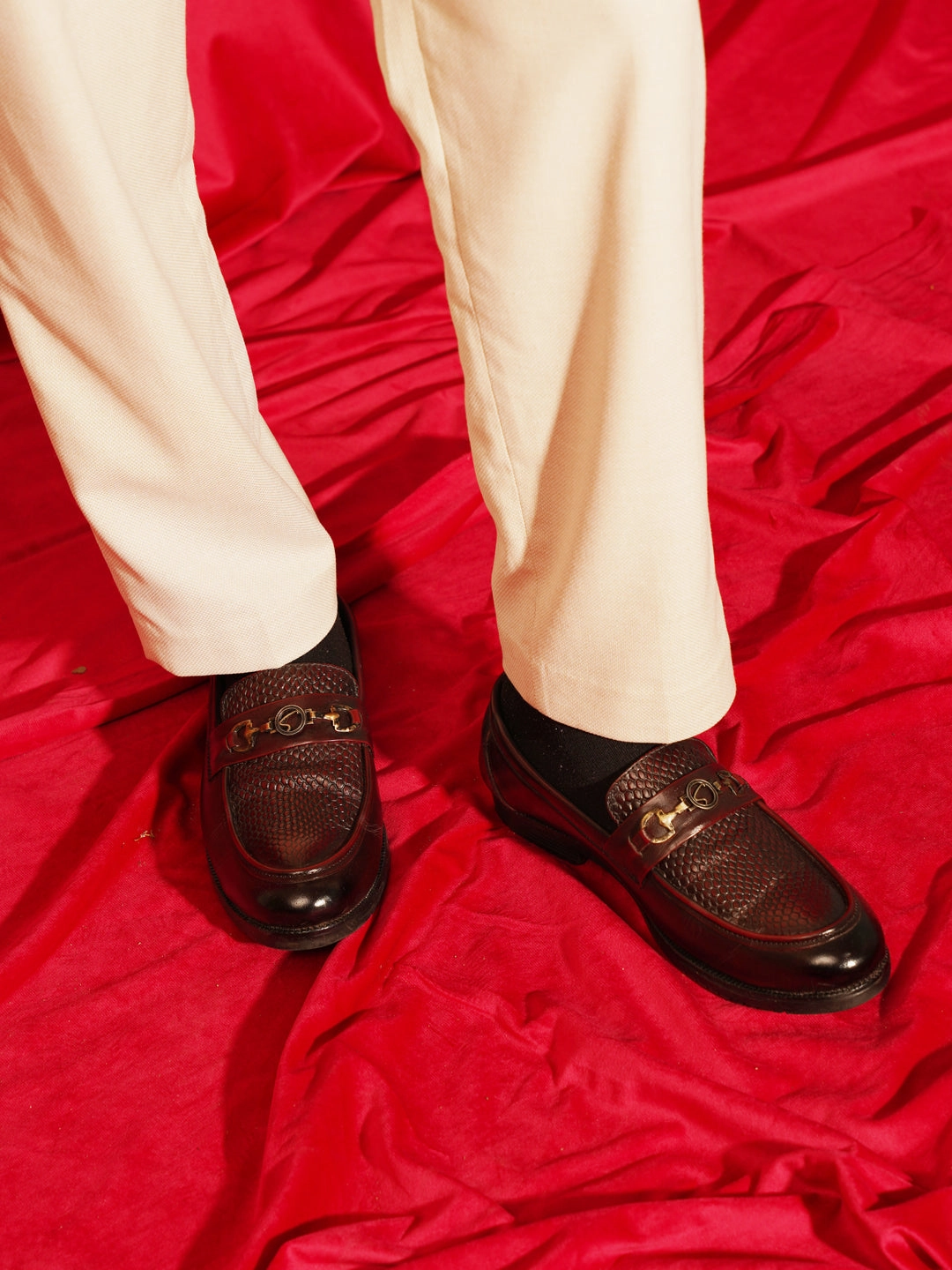 Big Boys Casual Shoes Men Cherry Wedding Party Embossed Design Genuine Leather Buckle Slip On Loafer Shoes