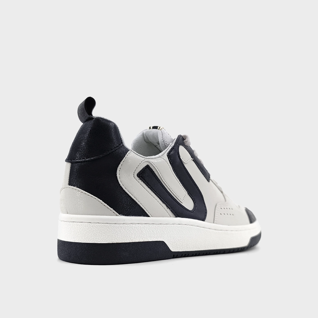 SYBIL Balance Sneakers