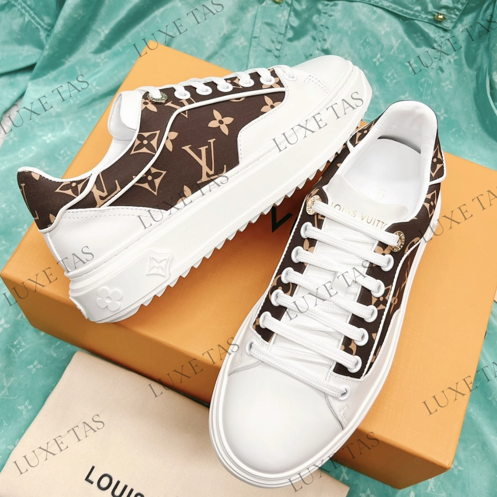 Hoka Sneakers Time Out Sneaker Designer Sneakers for Women