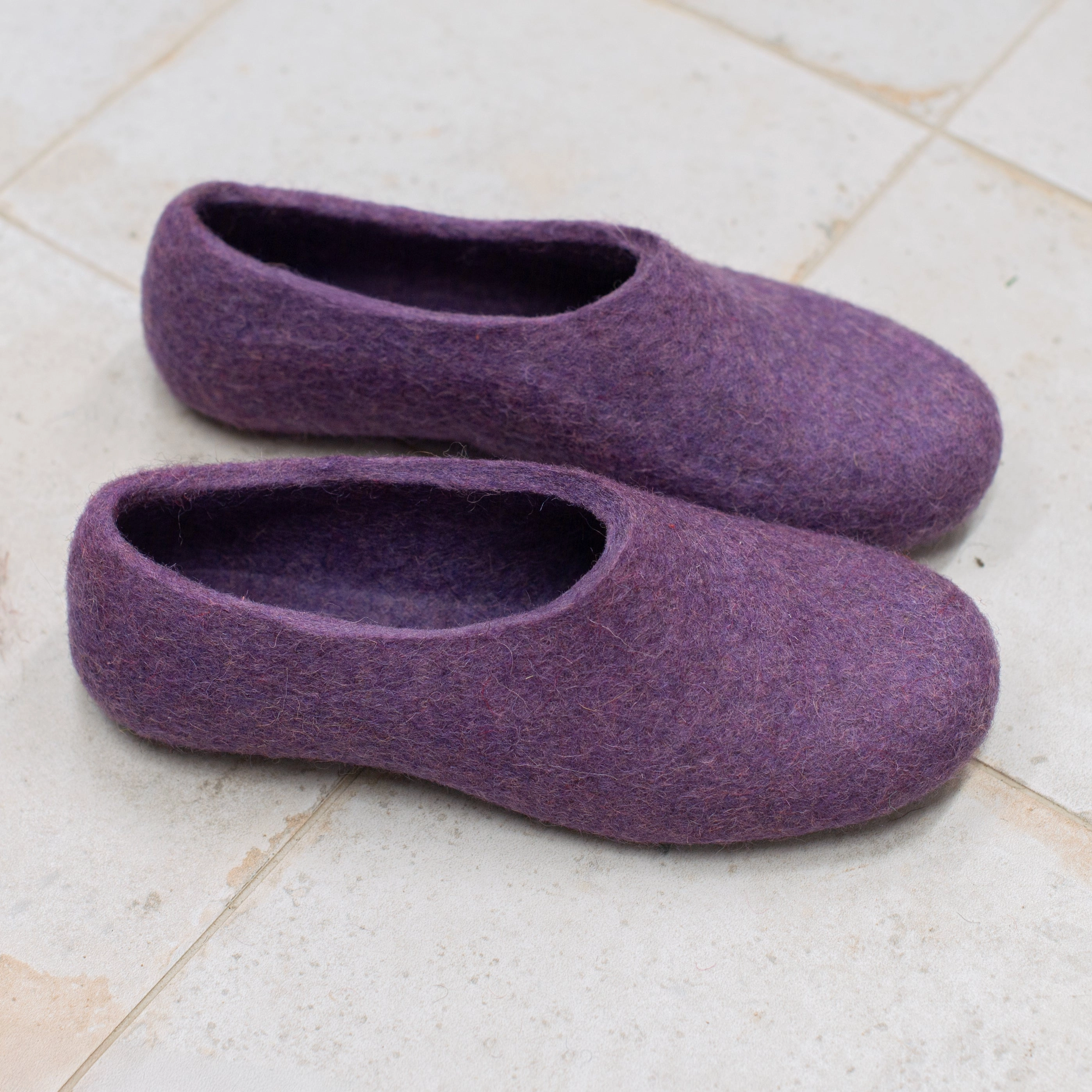 Critter Slippers Women's slippers  Lavender purple- Ready to ship - 37 EU - 6.5 US