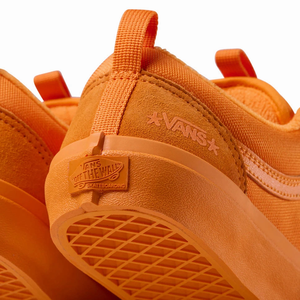 933 Skate Vans Skate Old Skool 36  by Atiba Jefferson-Solar