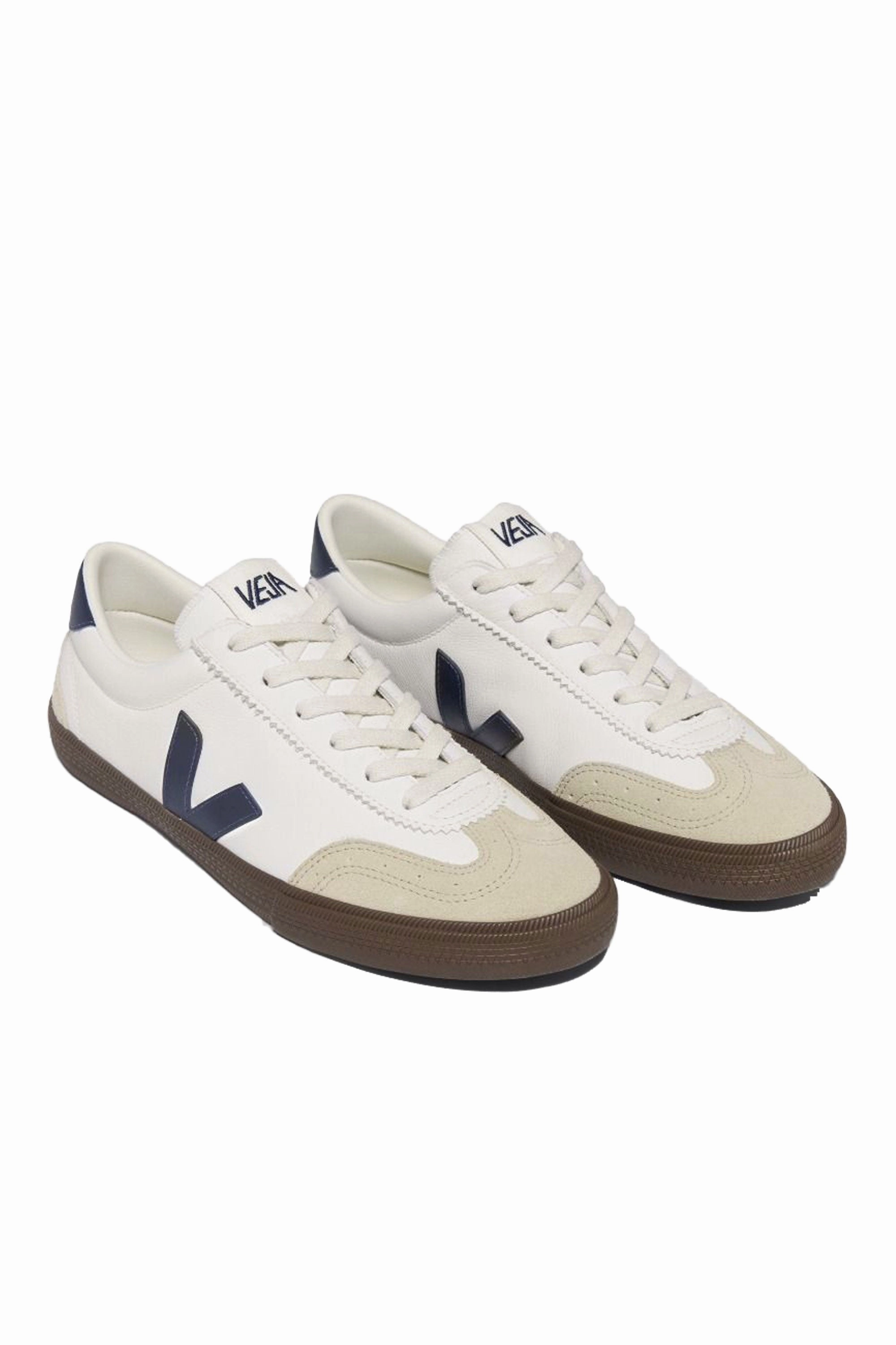 Veja Volley Leather Trainer White/Nautico/Bark Mizuno Momentum Volleyball Shoes