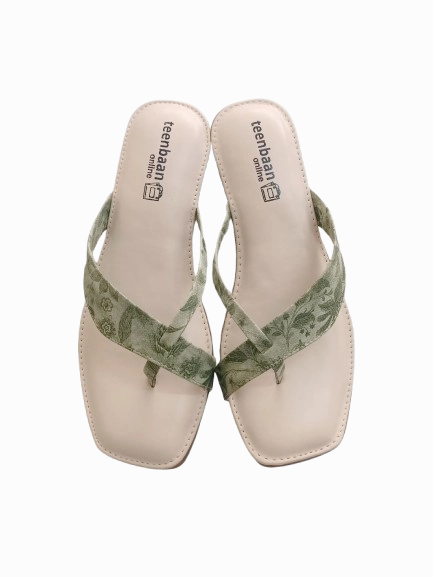 Cross Cut Slide Slipper Knitting Pattern For Felted Slippers