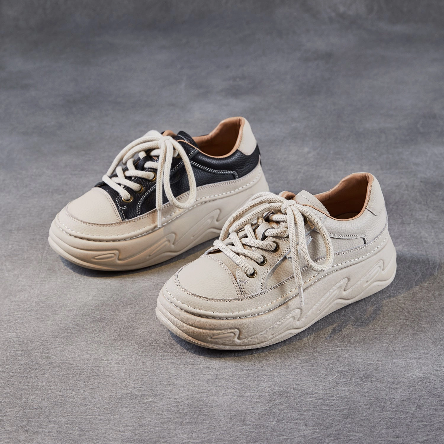 Women's Fashion Quilted Leather Casual Platform Sneakers Balance 530 Sneakers